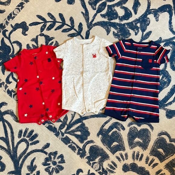NWOT Set of 3 Simple Joys by Carter's Baby Boys' Snap-Up Rompers Newborn - Picture 2 of 5